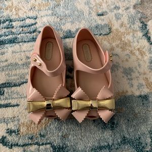 Mini Melissa blush pink shoes.
